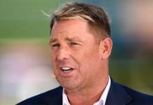 ৫২ বৎসর বয়সে হৃদরোগে আক্রান্ত হয়ে শেইন ওয়ার্নের মৃত্যু